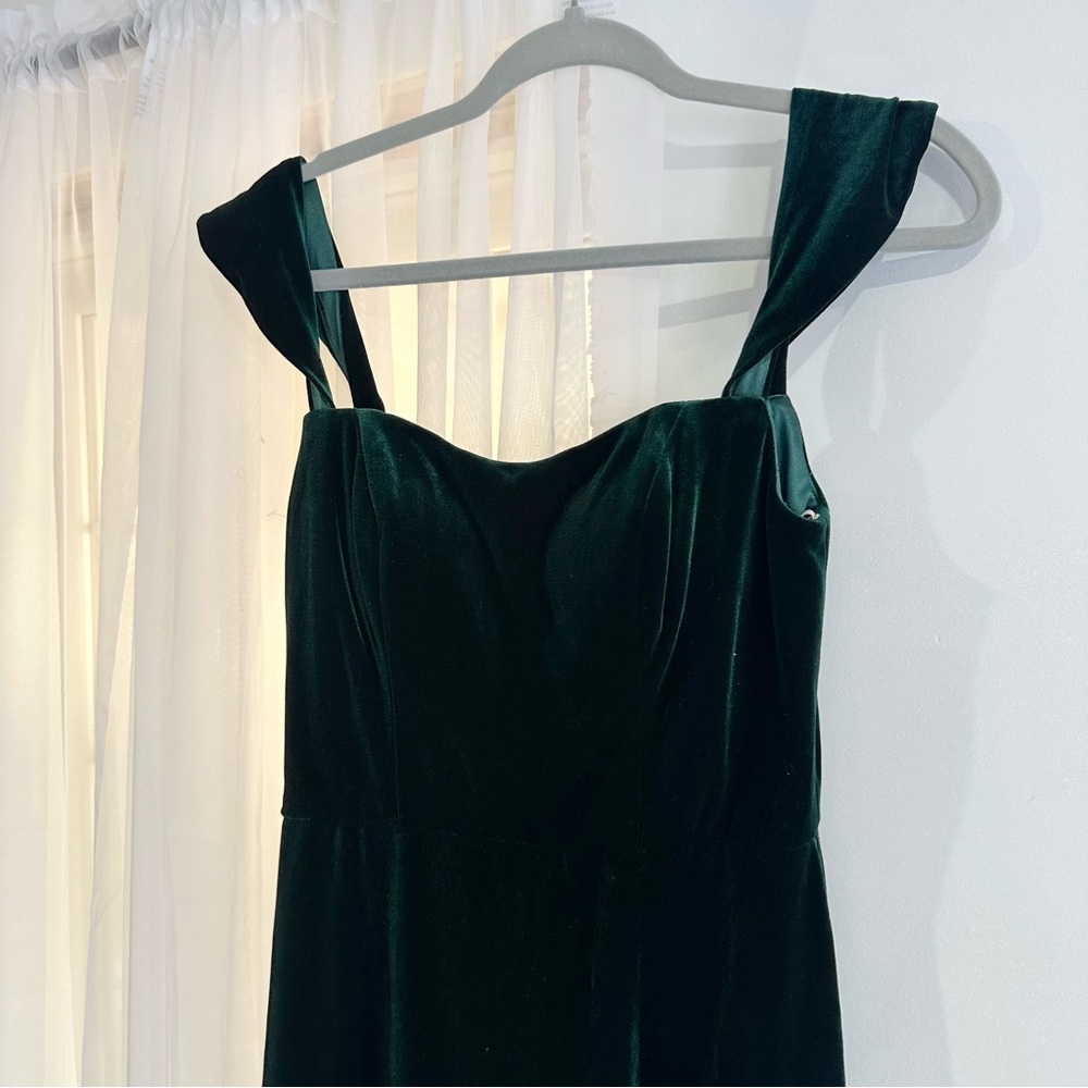 NEW Anthropologie Jenny Yoo Issa Off The Shoulder Stretch Velvet Gown Emerald - Picture 3 of 6